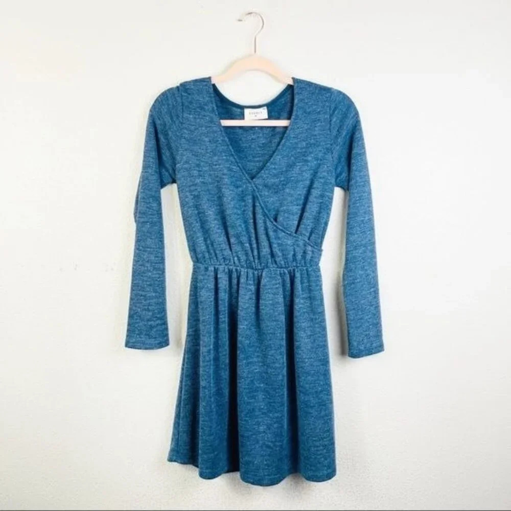 EVERLY Gray Surplice Long Sleeve Empire Mini Dress Size‎ Small